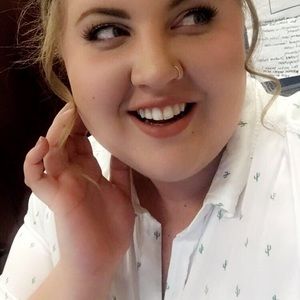 Meet your Posher, Mallory